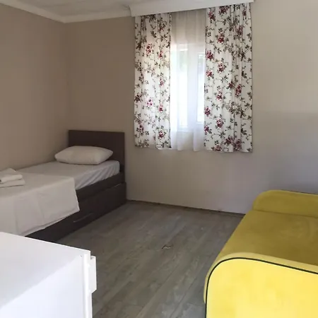 Cicek Evler Tatil Koeyue Resort *